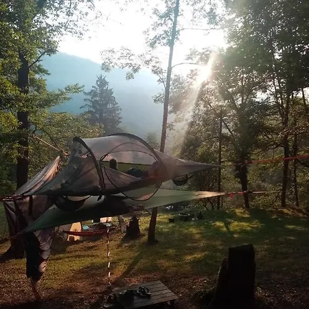 Luxussátor Tente Suspendue Sous Les Etoiles Vue Nature Experience Unique