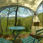Tente Suspendue Sous Les étoiles Vue Nature Expérience Unique *