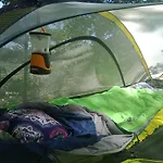 Tente Suspendue Sous Les étoiles Vue Nature Expérience Unique *