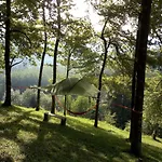 Tente Suspendue Sous Les Etoiles Vue Nature Experience Unique Massat