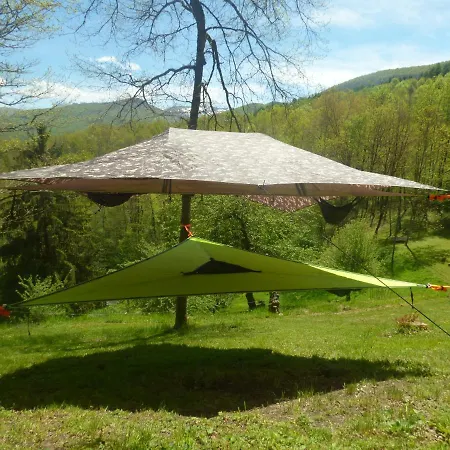 Tente Suspendue Sous Les Etoiles Vue Nature Experience Unique Massat