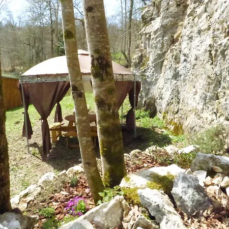 Luxuszelt D'tente Sky Tente Suspendue Sous Les Etoiles Vue Nature Massat