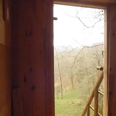 Lüks kamp alanı Tente Suspendue Sous Les Etoiles Vue Nature Experience Unique Massat